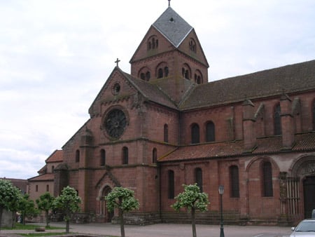 Abbatiale de Neuwiller-lès-Saverne Abbatiale de Neuwiller-lès-Saverne